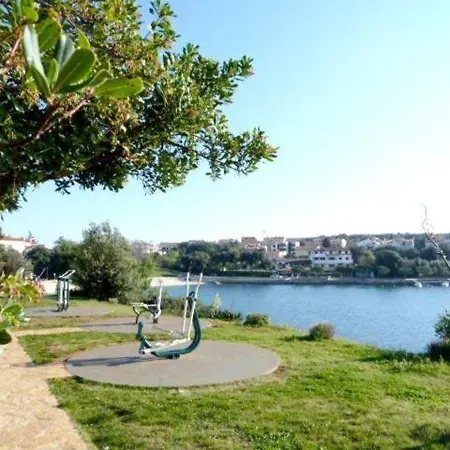 Estelle Lägenhet Pula