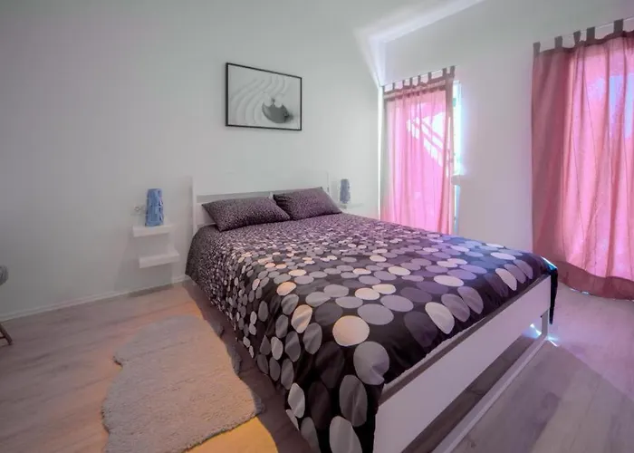 Estelle Apartman Pula