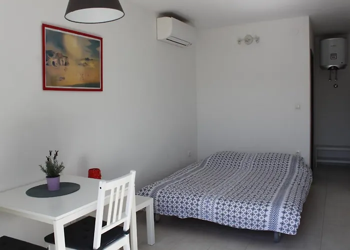 Apartman Estelle *