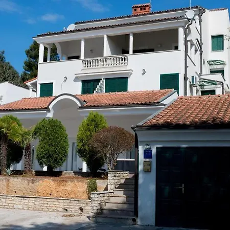 Apartment Estelle *
